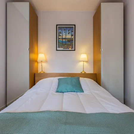 Le Bourret-4 By Interhome Apartment